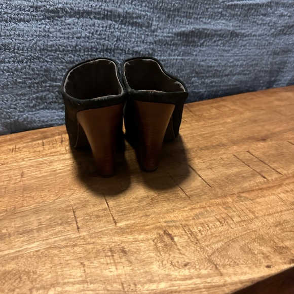 Seychelles black mock snakeskin mules - Picture 3 of 4